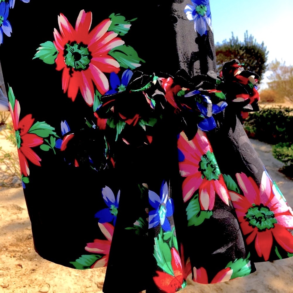 Vintage Raul Blanco Silk  Ruffle Dress. Sz 8